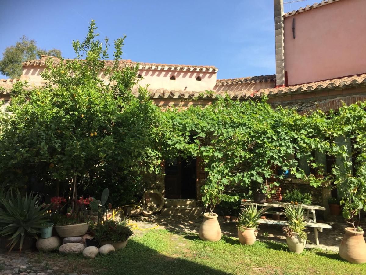 مورافيرا Il Portico Guesthouse المظهر الخارجي الصورة